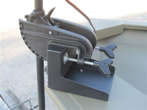 trolling motor transom mount bracket